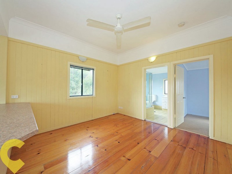 24 John Street, Redcliffe QLD 4020