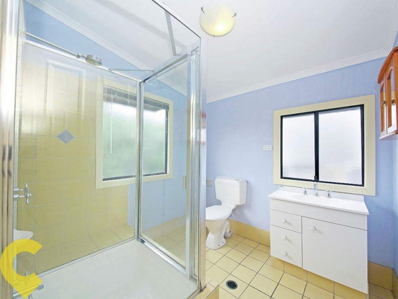 24 John Street, Redcliffe QLD 4020