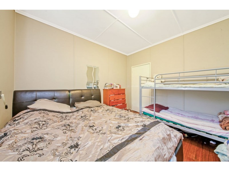 7 Westbrook Street, Woody Point QLD 4019