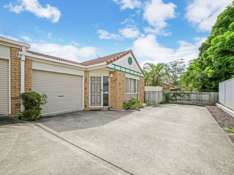 4/32 Silvyn Street, Redcliffe QLD 4020