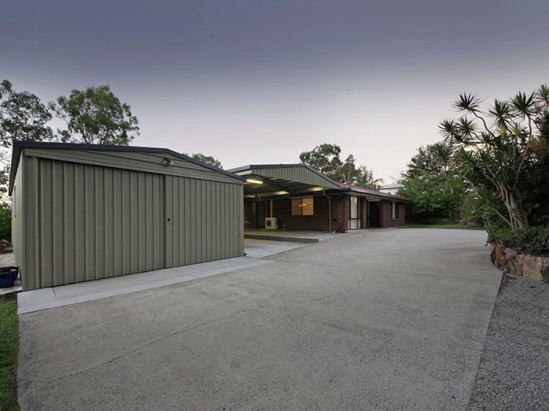 14 Kestrel Court, Morayfield QLD 4506