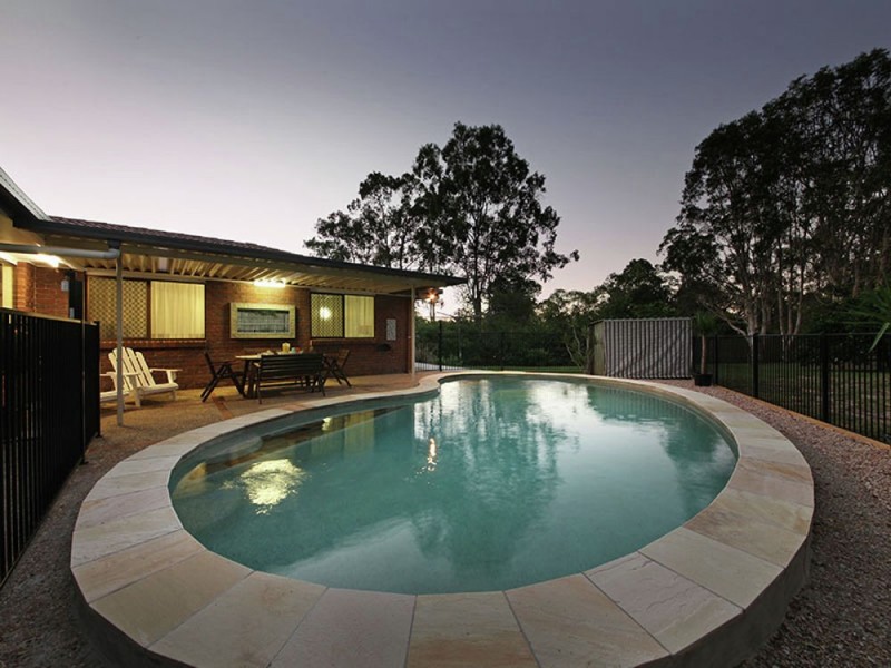 14 Kestrel Court, Morayfield QLD 4506