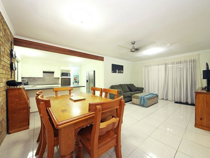 14 Kestrel Court, Morayfield QLD 4506