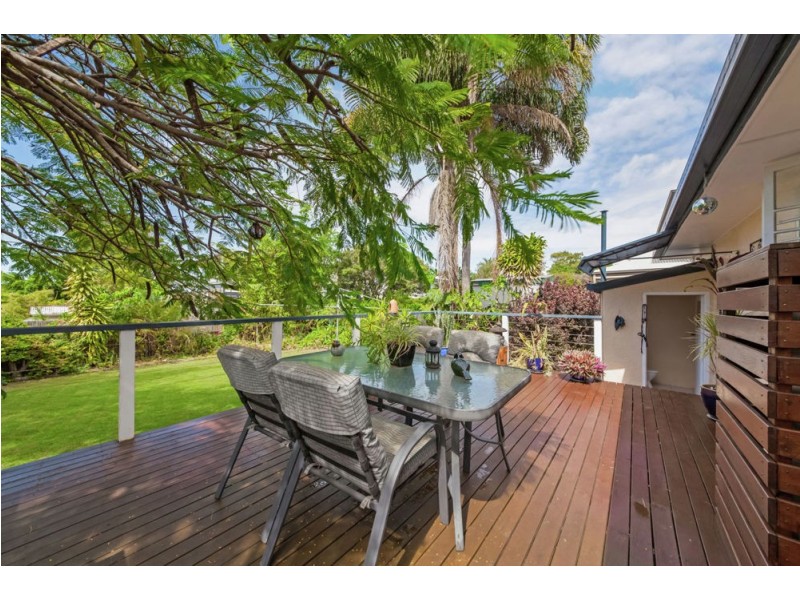 396 Oxley Avenue, Redcliffe QLD 4020