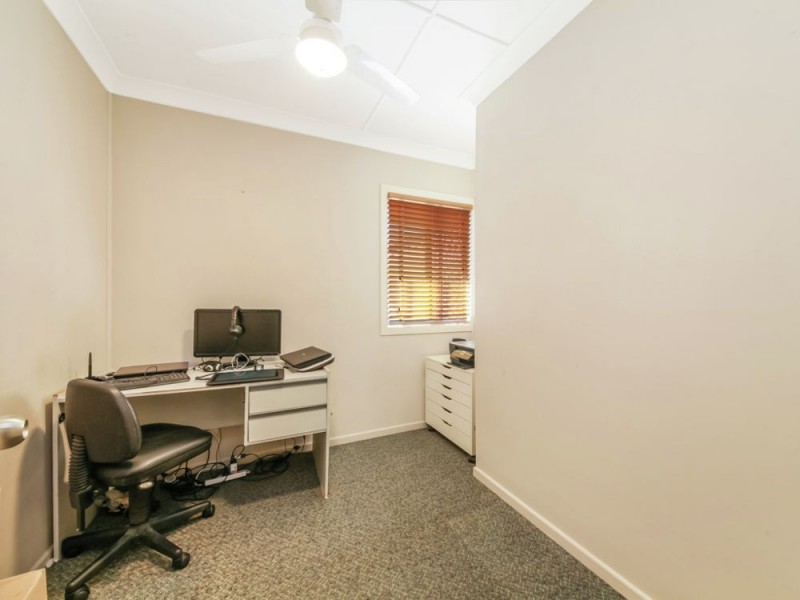 24 Garnet Street, Scarborough QLD 4020