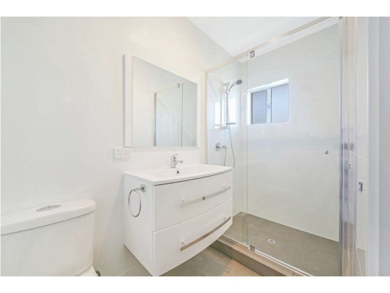 28 Windsor Street, Margate QLD 4019
