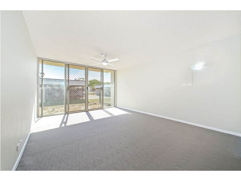 1/31 King Street, Woody Point QLD 4019