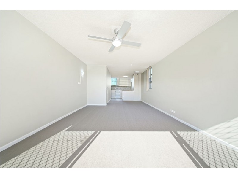 1/31 King Street, Woody Point QLD 4019