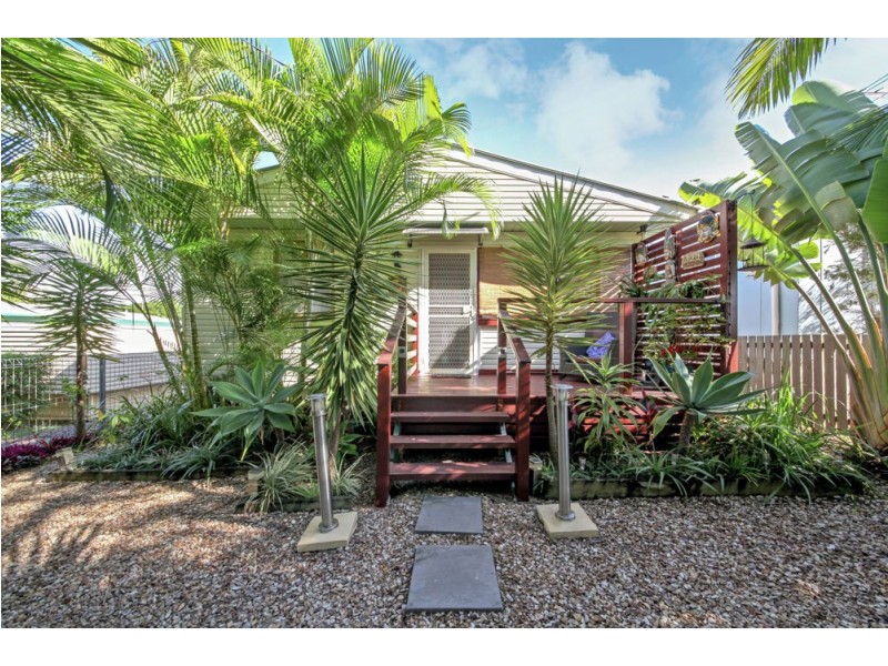 19 Livermore Street, Redcliffe QLD 4020