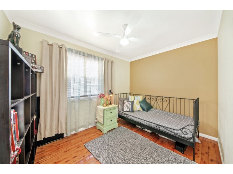 19 Livermore Street, Redcliffe QLD 4020