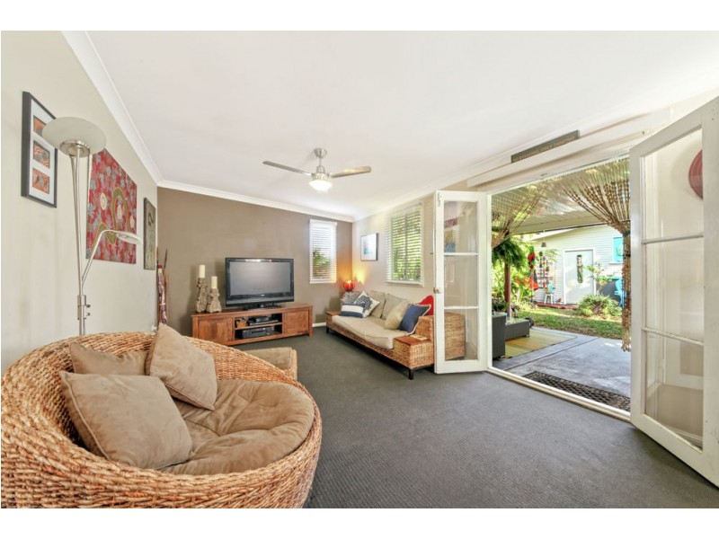 19 Livermore Street, Redcliffe QLD 4020