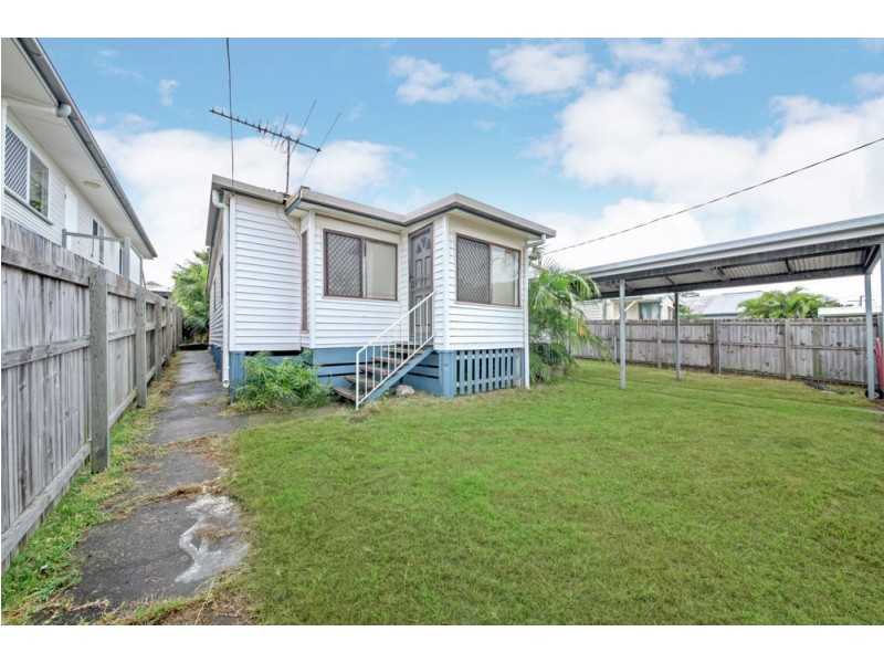 30 Hale Street, Margate QLD 4019