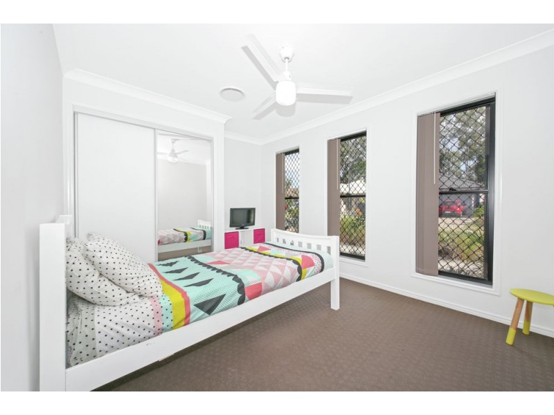10 Eucla Street, Fitzgibbon QLD 4018
