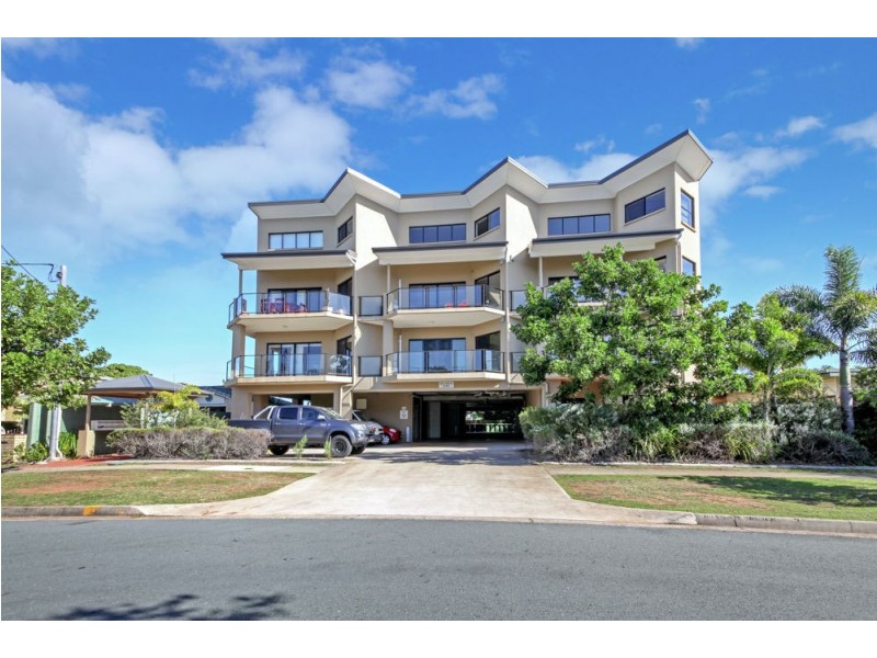 2/14 Yacht Street, Clontarf QLD 4019