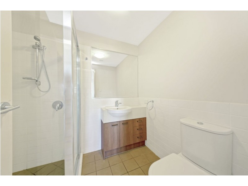 2/14 Yacht Street, Clontarf QLD 4019