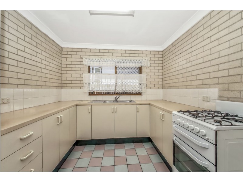 55 Victoria Avenue, Woody Point QLD 4019