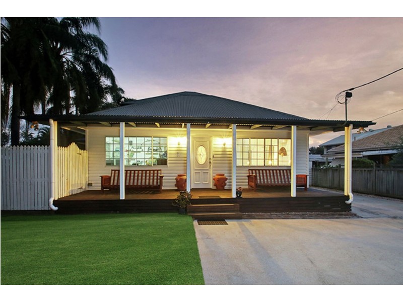 71 Collins Street, Woody Point QLD 4019