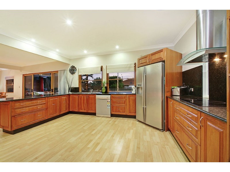 71 Collins Street, Woody Point QLD 4019