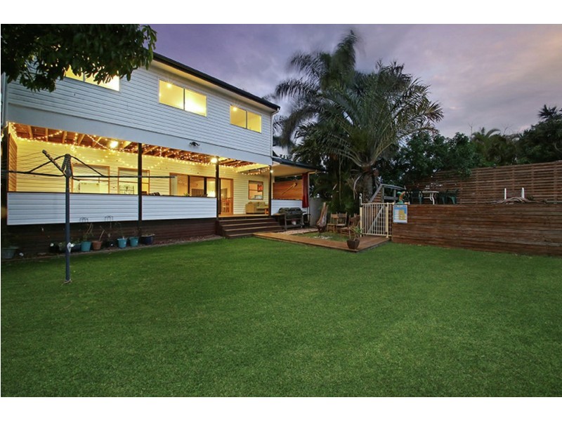 71 Collins Street, Woody Point QLD 4019