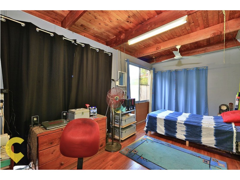 242 King Street, Clontarf QLD 4019