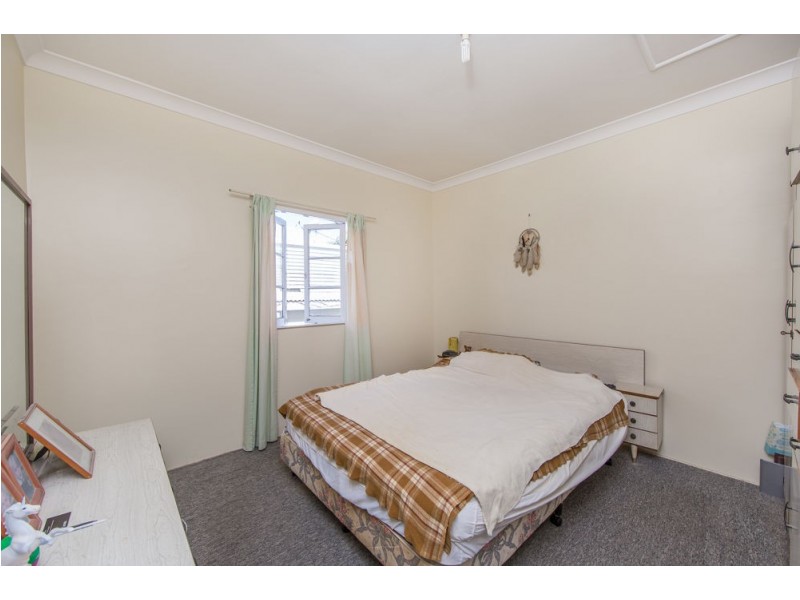 23 Hale Street, Margate QLD 4019