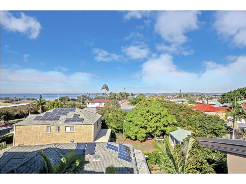 2/14 Yacht Street, Clontarf QLD 4019