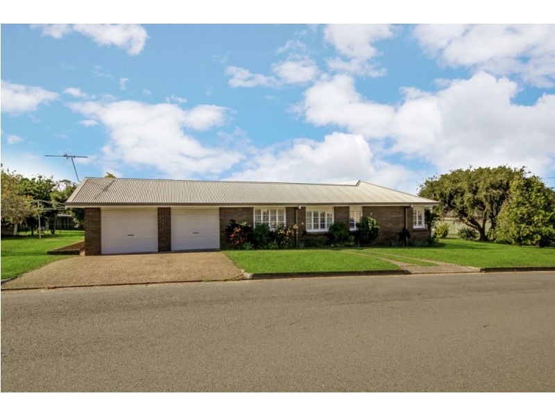 1 Knights Terrace, Margate QLD 4019