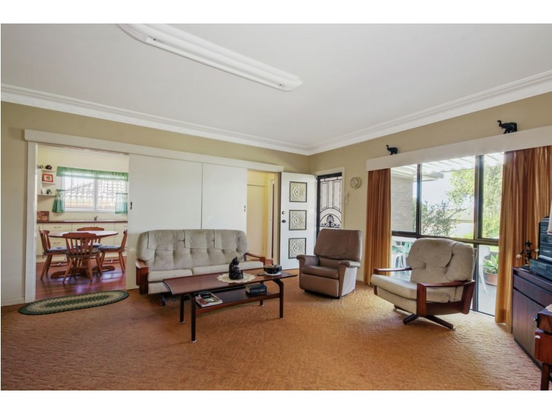 1 Knights Terrace, Margate QLD 4019