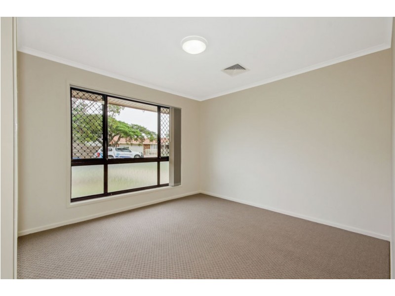 23 Hill Pde, Clontarf QLD 4019