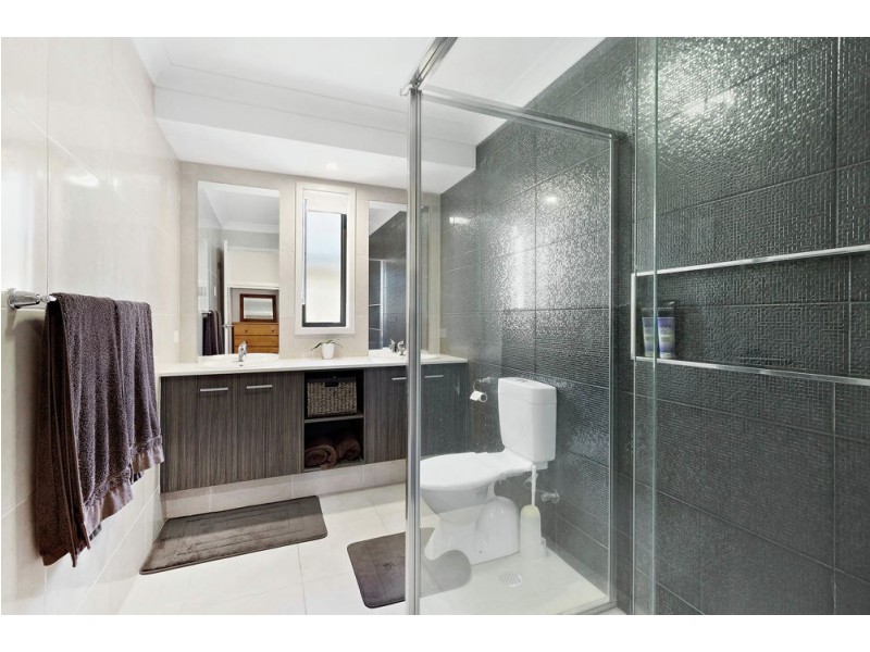 34 Davison Street, Caboolture QLD 4510