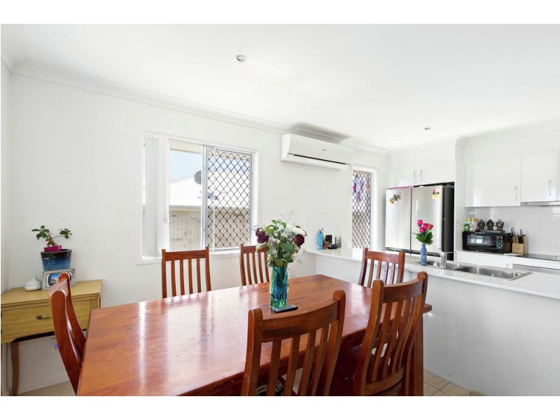 6 Barrett Close, Burpengary QLD 4505