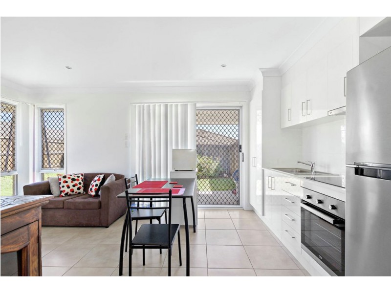 6 Barrett Close, Burpengary QLD 4505