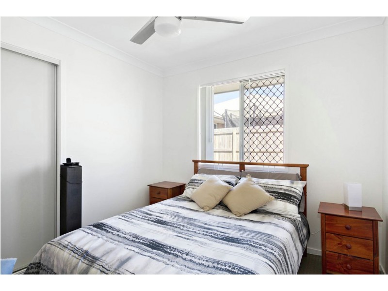 6 Barrett Close, Burpengary QLD 4505