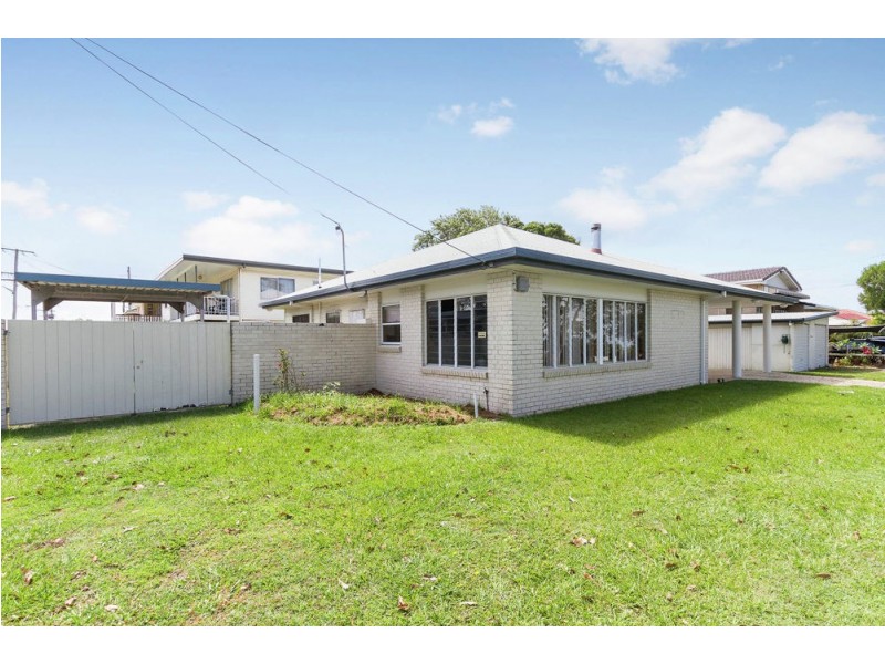 76 Klingner Road, Redcliffe QLD 4020