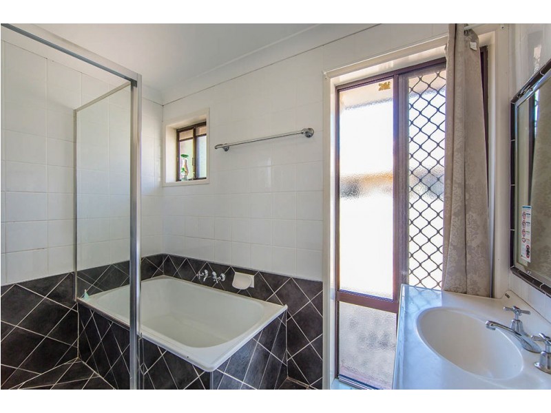 12 Timor Court, Kippa-ring QLD 4021