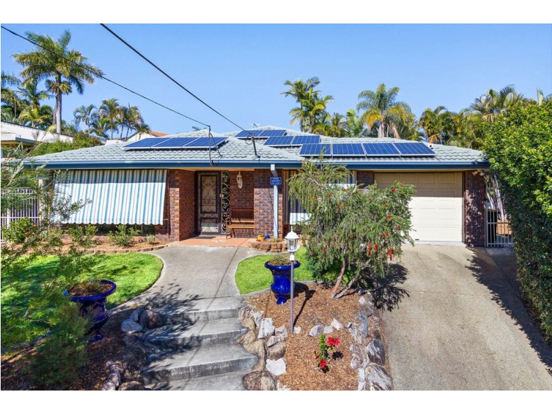 26 Paradise Court, Clontarf QLD 4019