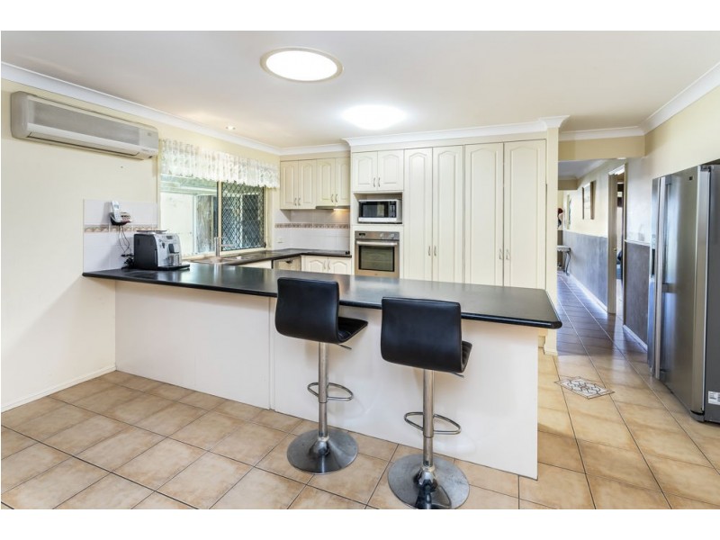 2 Yandina Place, Deception Bay QLD 4508