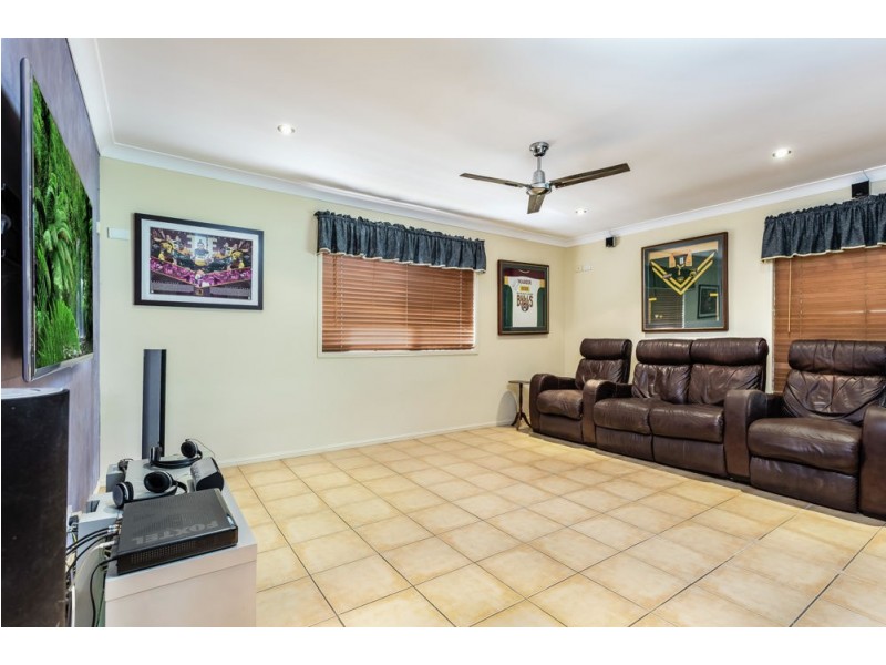 2 Yandina Place, Deception Bay QLD 4508