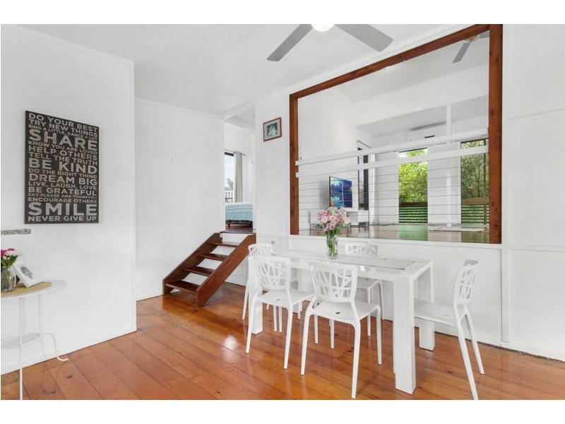 4 Macdonnell Road, Margate QLD 4019