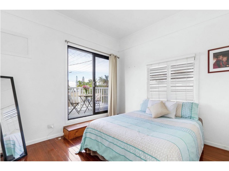 4 Macdonnell Road, Margate QLD 4019