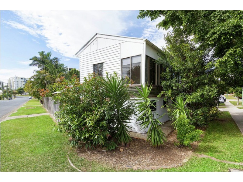 4 Macdonnell Road, Margate QLD 4019