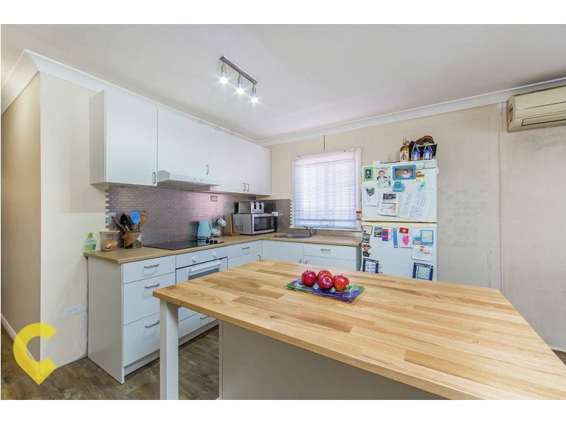 20 Livermore Street, Redcliffe QLD 4020