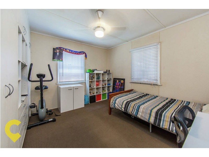 20 Livermore Street, Redcliffe QLD 4020