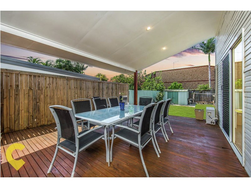20 Livermore Street, Redcliffe QLD 4020