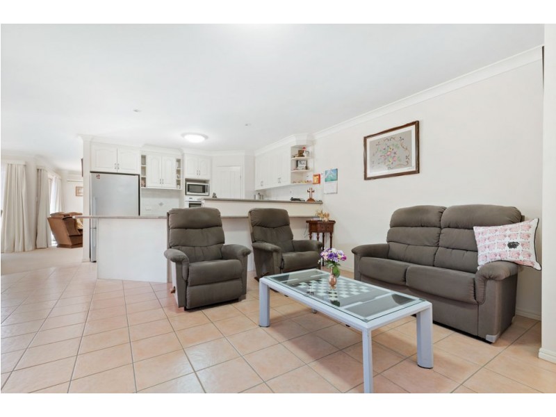 14 Walsh Street, Redcliffe QLD 4020