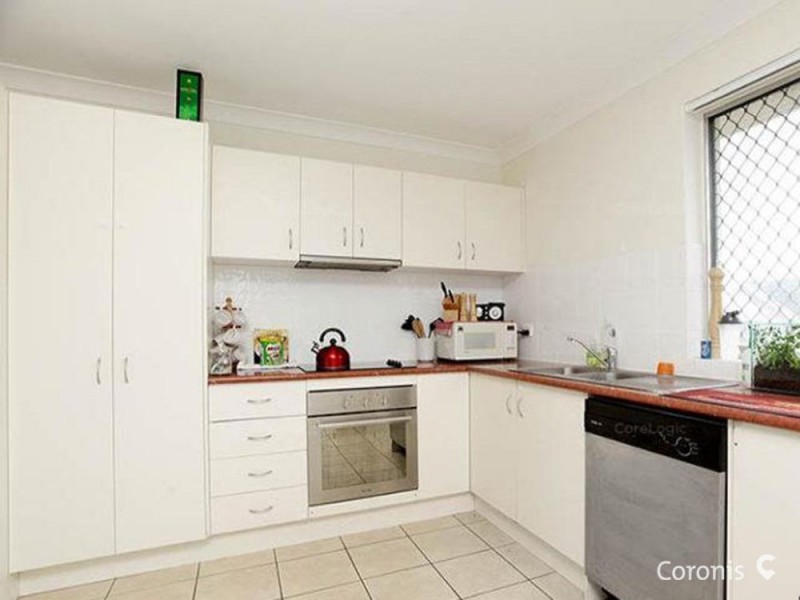 5/24 Silvyn Street, Redcliffe QLD 4020