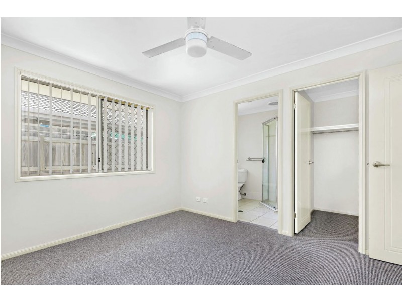 42 Amity Drive, Rothwell QLD 4022