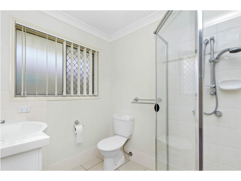 42 Amity Drive, Rothwell QLD 4022