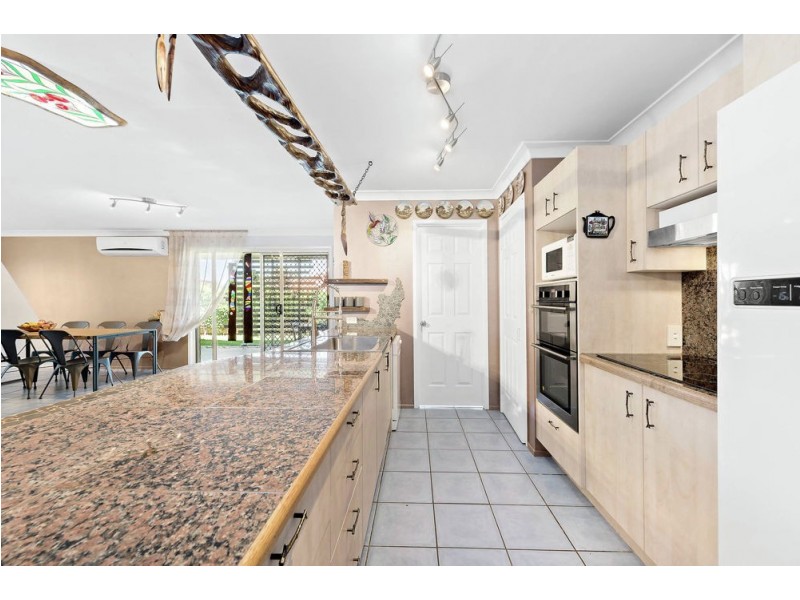 18 Embassy Street, Deception Bay QLD 4508