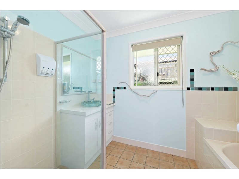 18 Embassy Street, Deception Bay QLD 4508